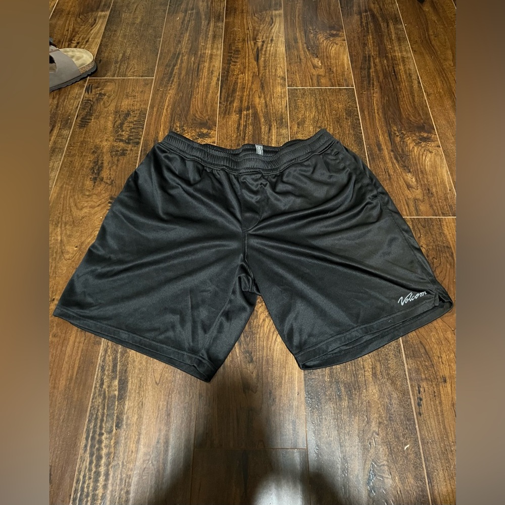 Men’s Volcom Black Basketball Shorts